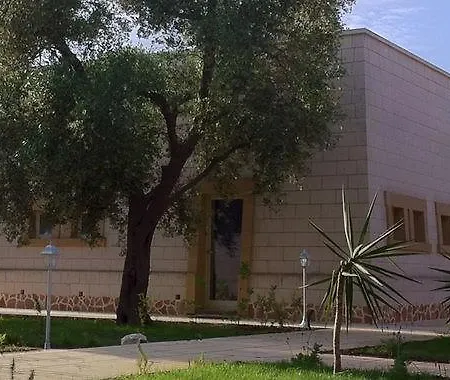 Masseria Petrusella * Giuggianello