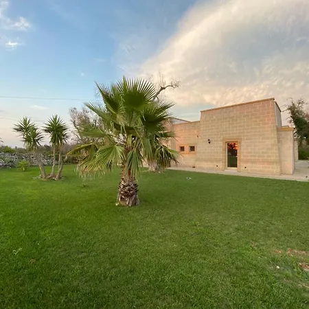 Masseria Petrusella בית כפרי Giuggianello