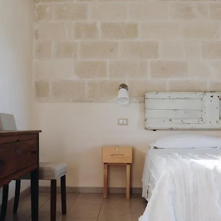 Masseria Petrusella בית כפרי Giuggianello