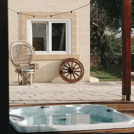 Masseria Petrusella בית כפרי